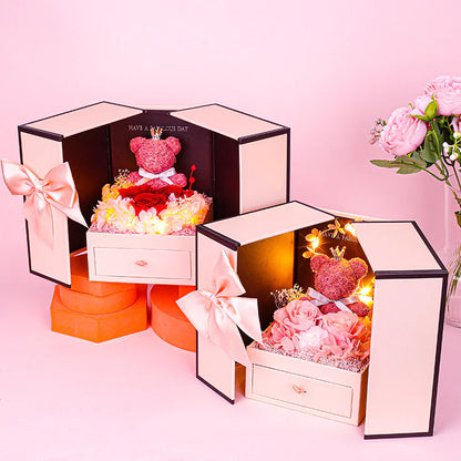 Little Bear Preserved Fresh Flower Gift Box – A Heartwarming Valentine’s Day Surprise